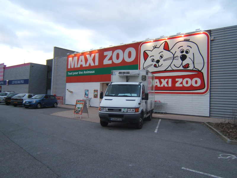 Animation en soirée chez Maxi Zoo ECHIROLLES (photo)